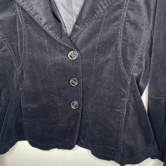 Luii black corduroy jacket with snap closure, size xl - Picture 3 of 8